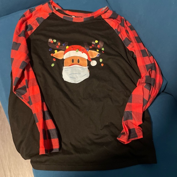 Pajamas Set - Picture 2 of 4